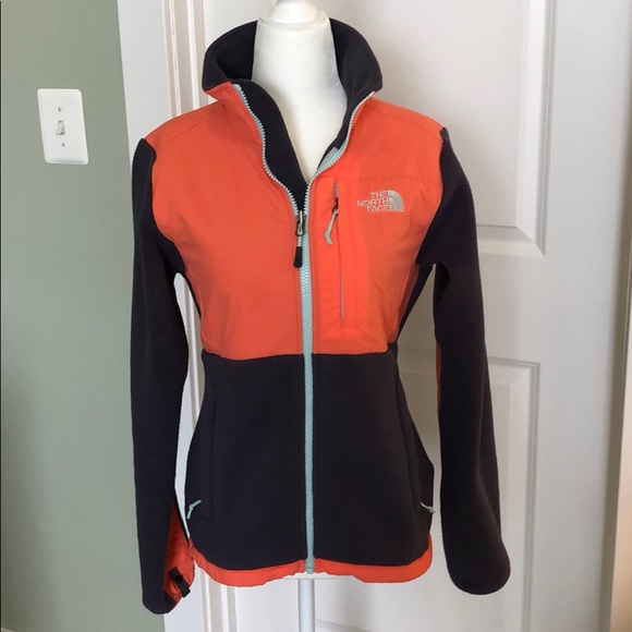 The North Face Jackets & Blazers - RARE COLOR! 🌷North Face Denali LIKE NEW!